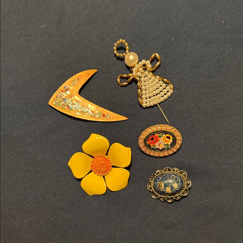 Vintage Brooch Set with Yellow and Gold Accents